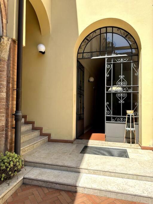 Casa Petrucci 2 Centro Storico Forlì Exterior foto